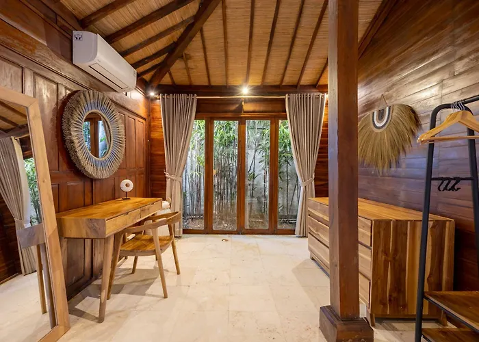 Villa Villa Kayu 3Br By Santi Management