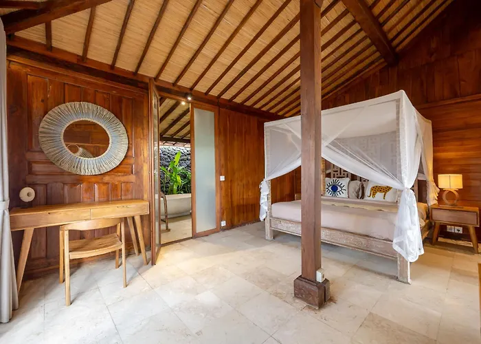 Villa Villa Kayu 3Br By Santi Management
