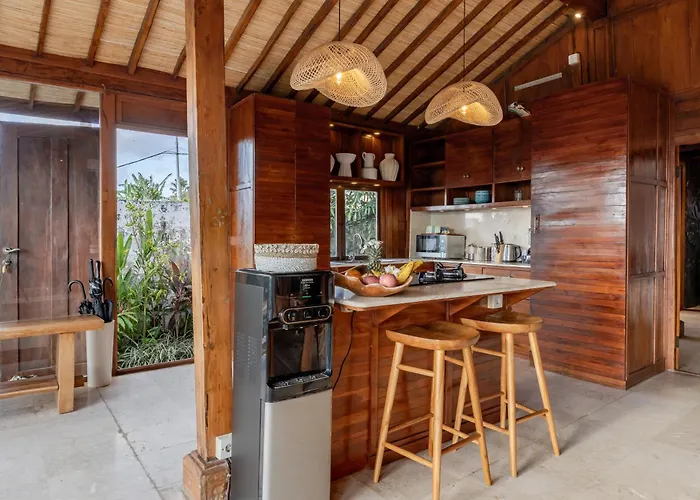Villa Kayu 3Br By Santi Management Canggu (Bali)