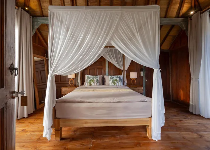 Villa Villa Kayu 3Br By Santi Management